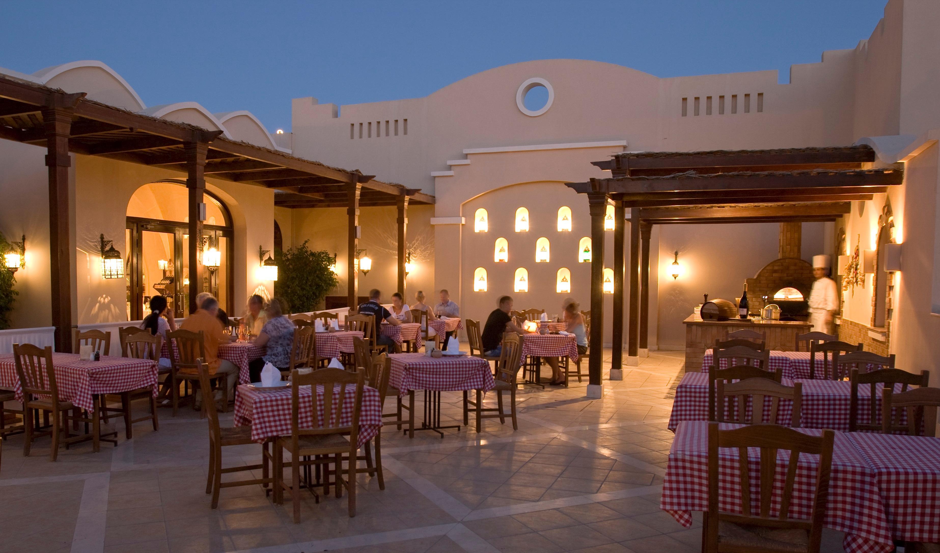 Jaz Makadi Star&Spa Hurghada Bagian luar foto